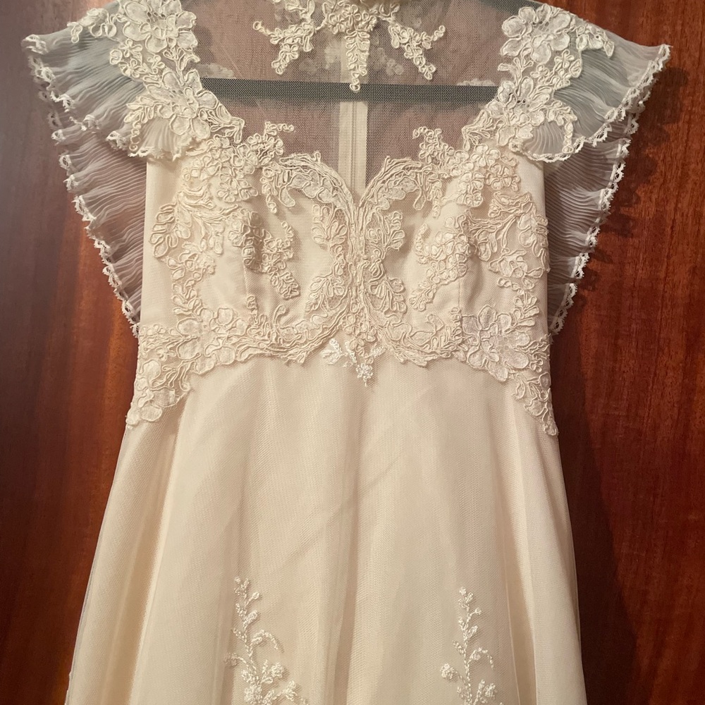 Vintage Mint Condition Wedding Dress